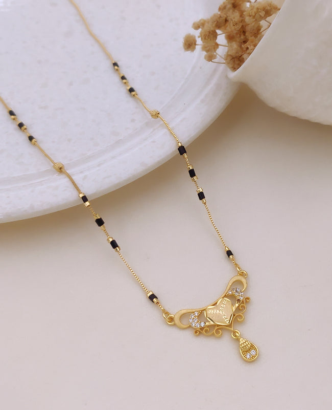 Hridaya Crystal Heart Black Bead Mangalsutra Hover Image