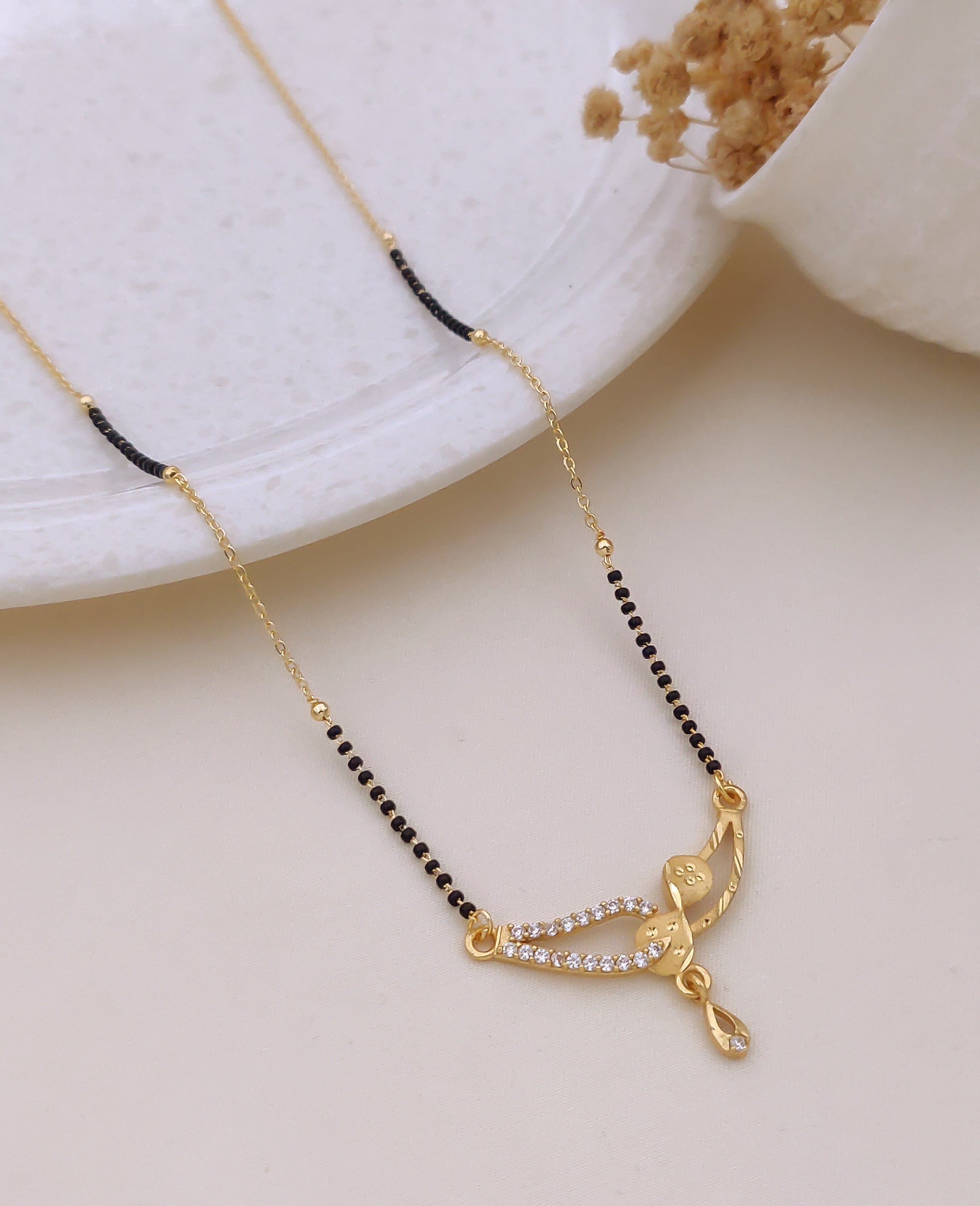 Avira Crystal Leaf Black Bead Mangalsutra
