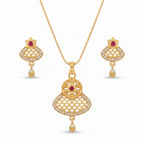 Floral Motif Pendant Necklace & Matching Earrings Set
