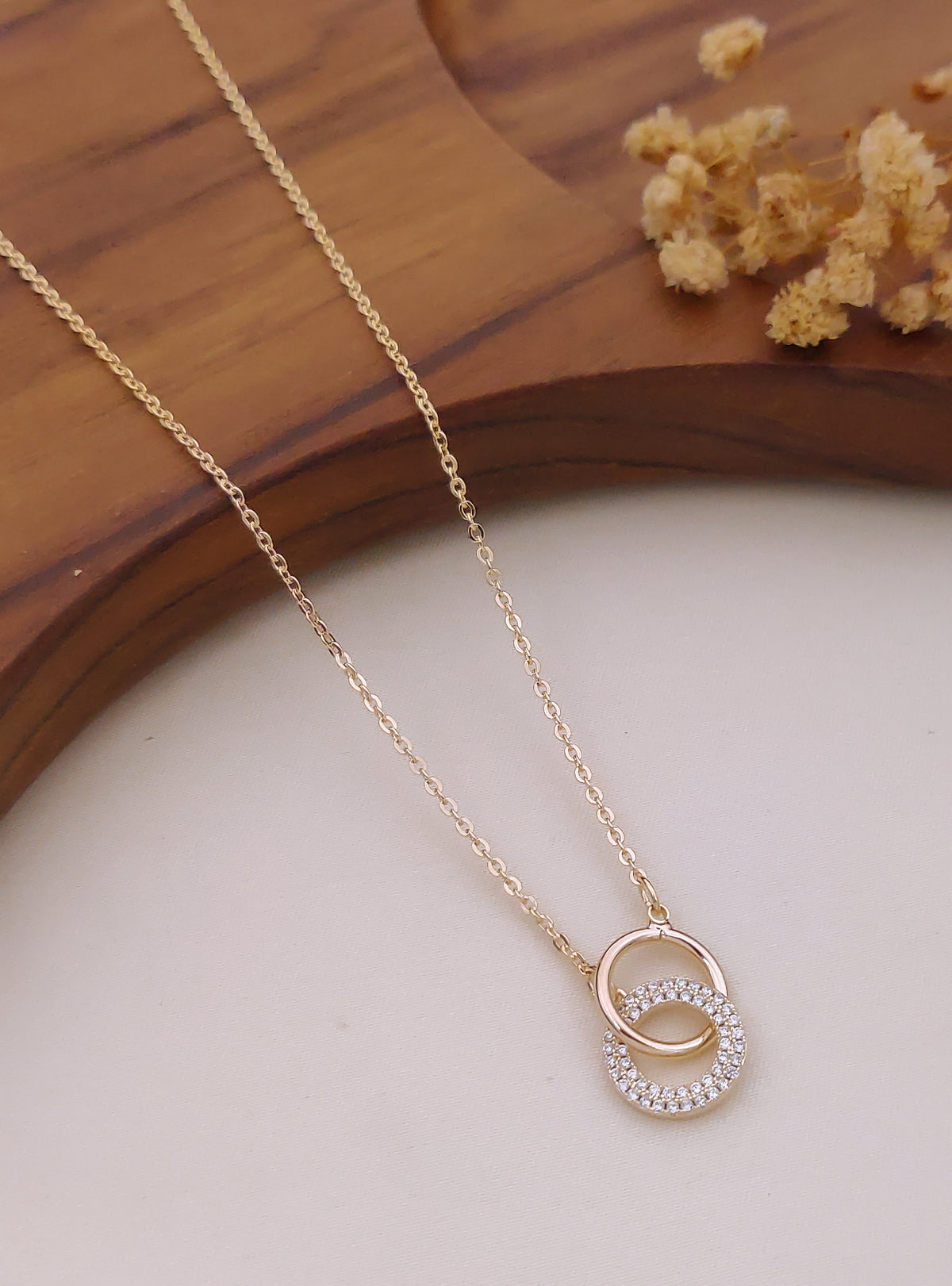 Eterna Interlocking Crystal Circle Rose Gold Necklace