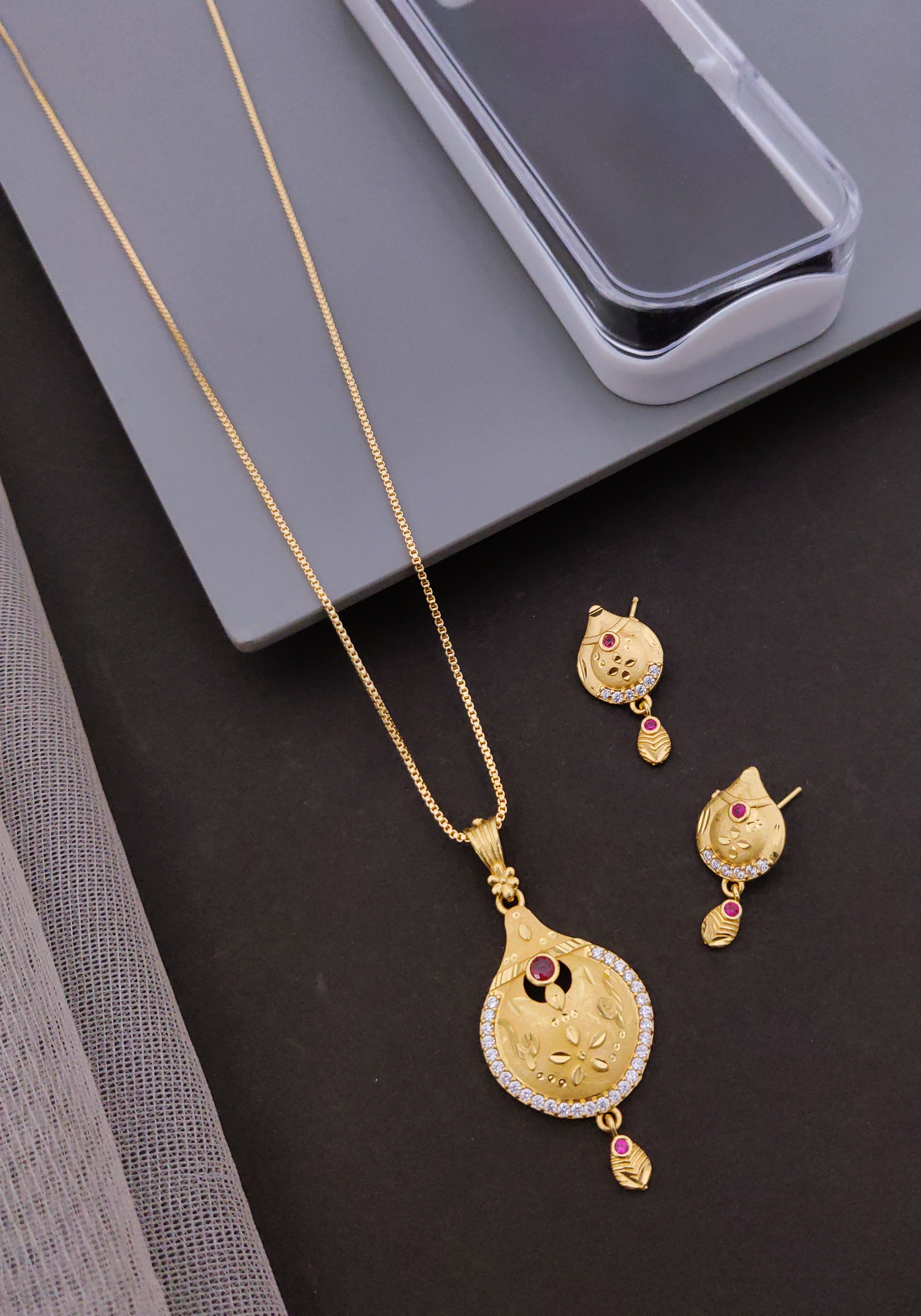 Premium Jewellery Model Prihara